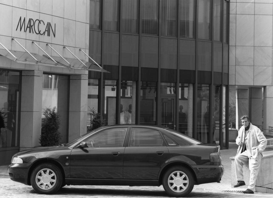  Audi A4 Sedan (B5,8D) 1994 года  (WW) (фото 2 из 5)